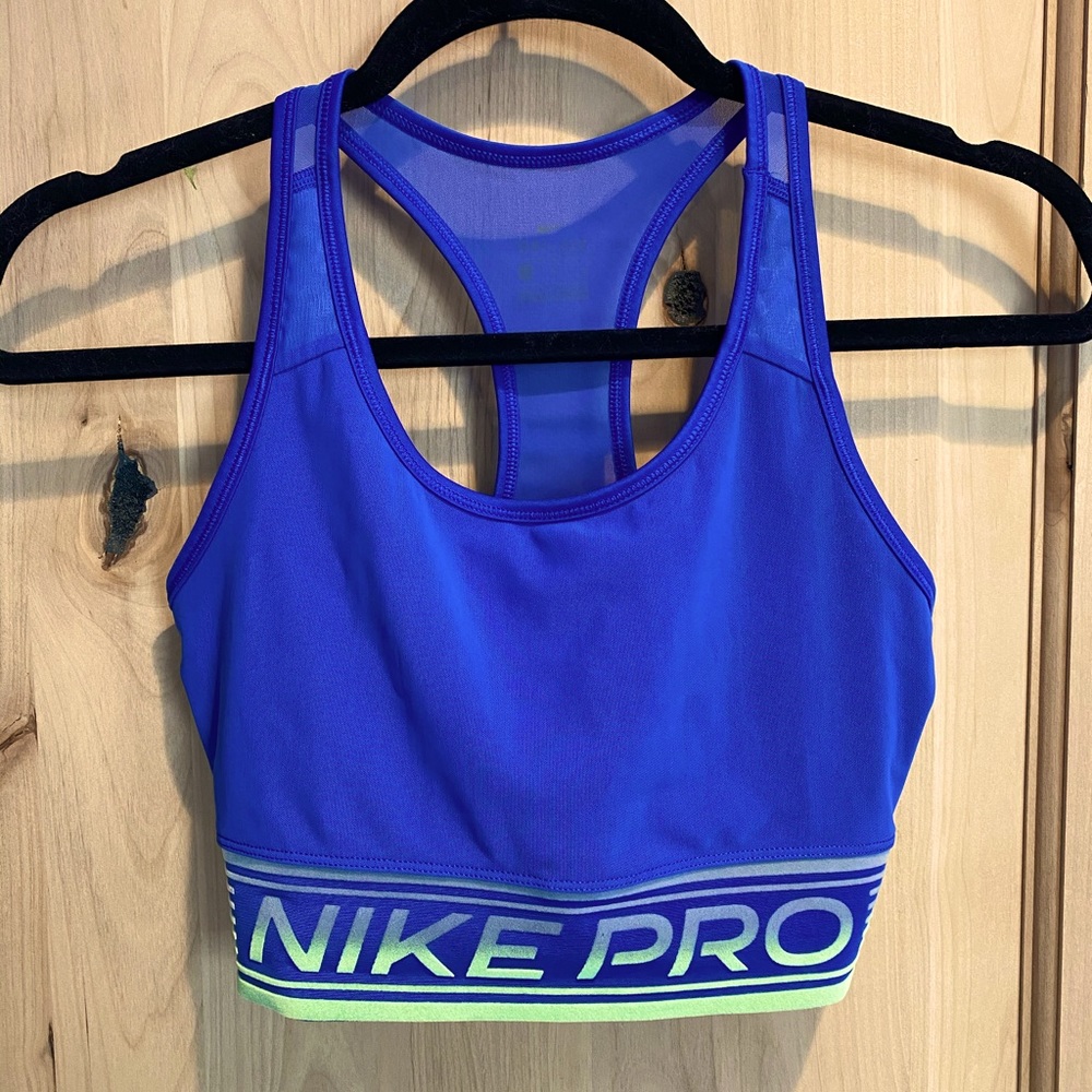 Nike Women’s Pro Medium Support Sports Bra